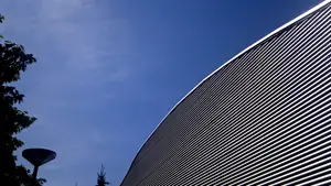 gebogen staal zwembad 't erf