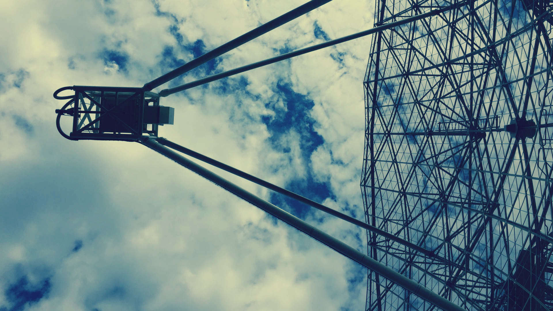 Radiotelescoop Dwingeloo op miljoenenjacht