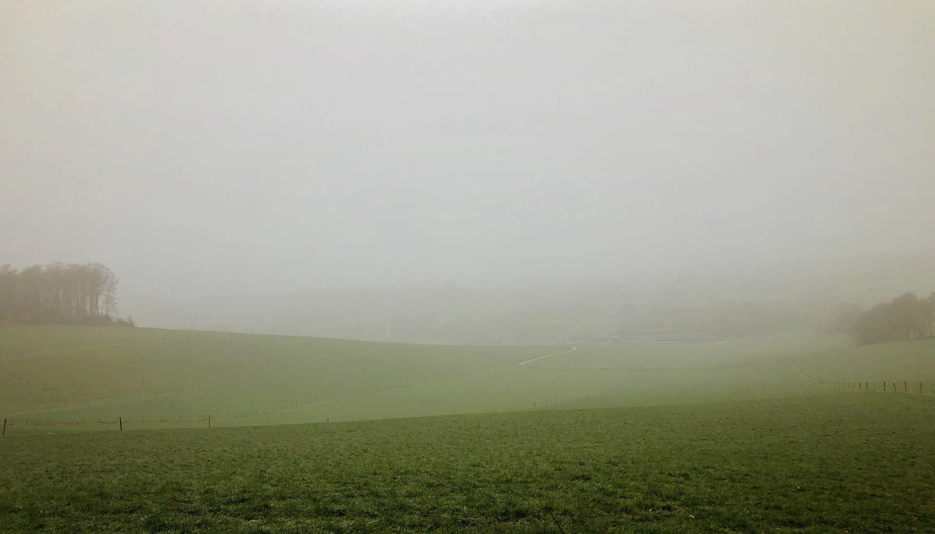 mist heuvels beutenaken zuid-limburg