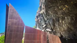 underland robert macfarlane ingang grot niaux