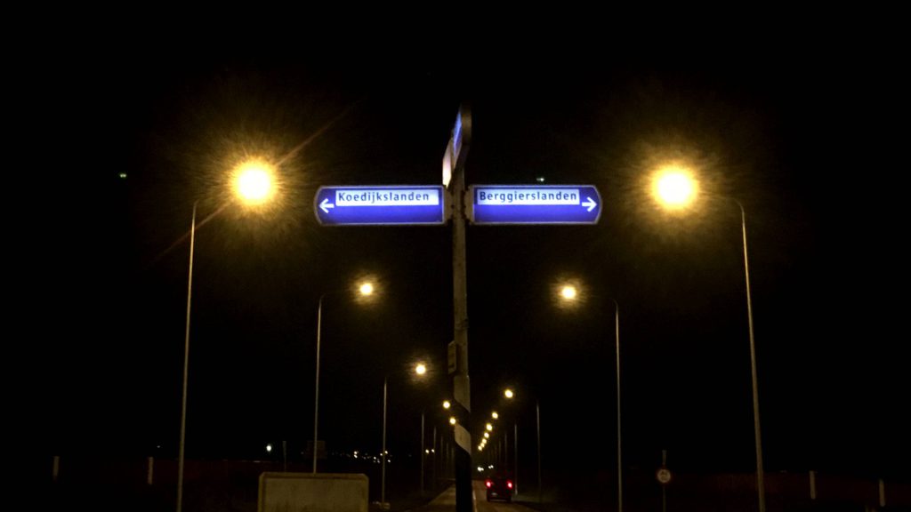 rotonde-koedijkslanden-berggierslanden-nacht-lampen